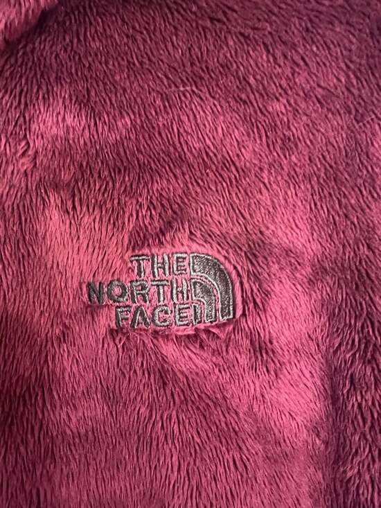 The North Face Women's Osito Full Zip Fleece Jacket in Cordovan - Picture 2 of 11